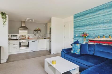 Lounge/Kitchen