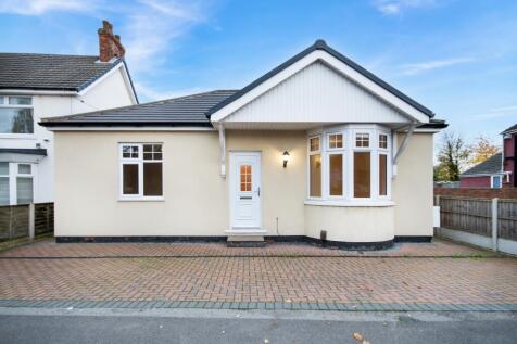 EweMove Estate Agent Scunthorpe - Front Aspect
