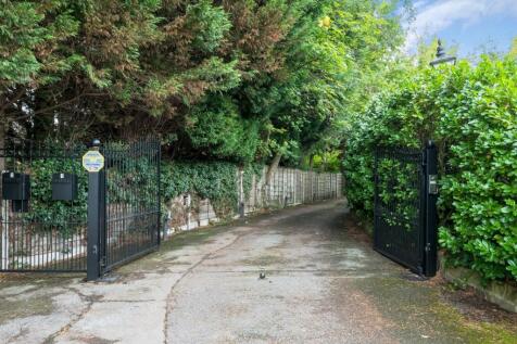 Gated Driveway