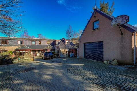 Driveway at the front of the house