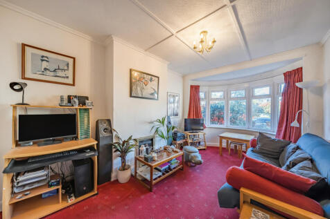 1398200-3-696a30a...