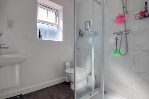 Bluebird Drive (16).jpg