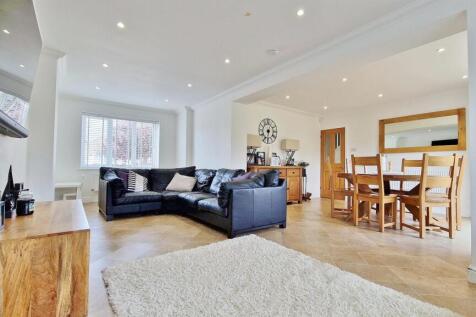 Family Room/Diner