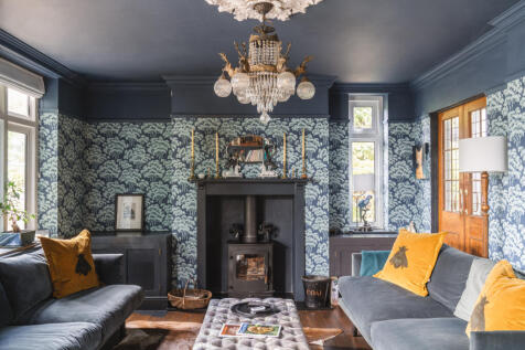 310984 - 84CranmoreLane_HighRes-59.jpg