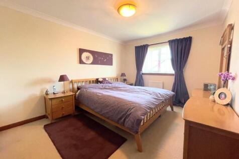 IMG-20250506-WA00...