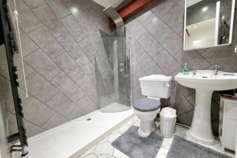Second En-Suite