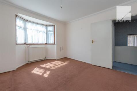 9 Brookhouse Gardens_0029.jpg