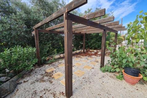 Pergola