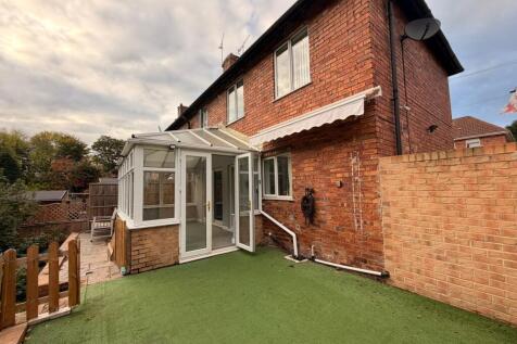 Church Street, Langold, Worksop, S81 photo 3