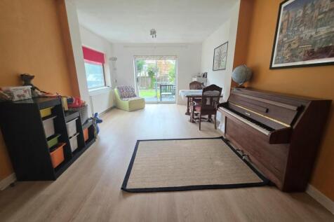 Extended Sitting Room