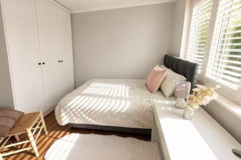 1 bed town Room to rent Beaumont Road, Purley CR8