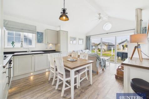 Kitchen/Living Space