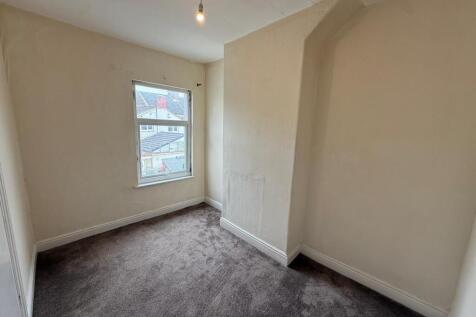 Athol Street, Middlesbrough, TS1 4NF photo 4