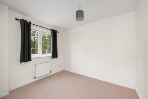 16 Leyland Road 2...