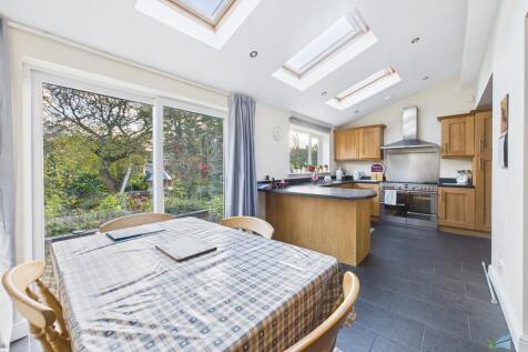 CAM03111G0-PR0406...