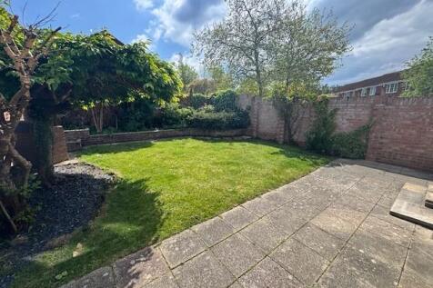 25 godmanston new pic patio.jpg