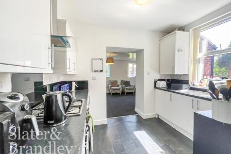 128 Nottingham Road, Nottingham, NG7 photo 3