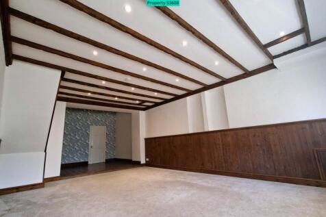 Lounge/dining