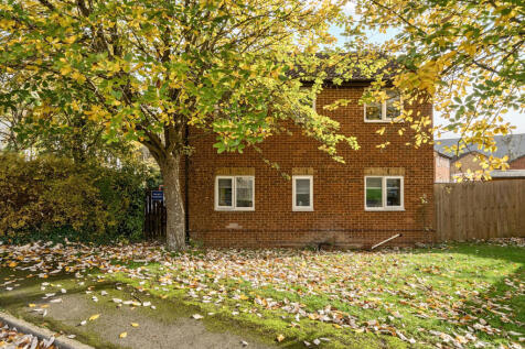 Stroud, GL5 - property photo