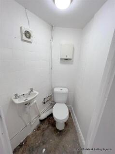 WhatsApp Image 2025-06-04 at 18.22.33 (15).jpg