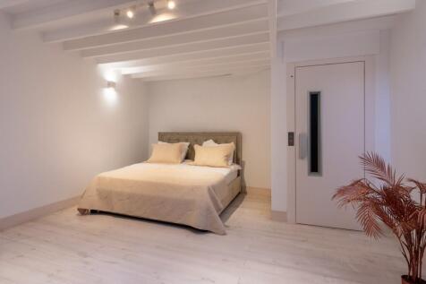 Bedroom (5)