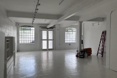 UNIT 6 - Stephen House 1b Darnley Road London E9 6