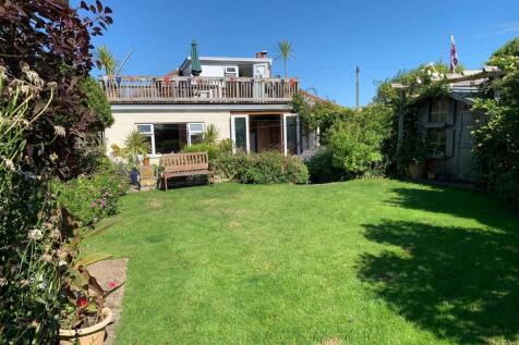 Guernsey, GY9 - property photo