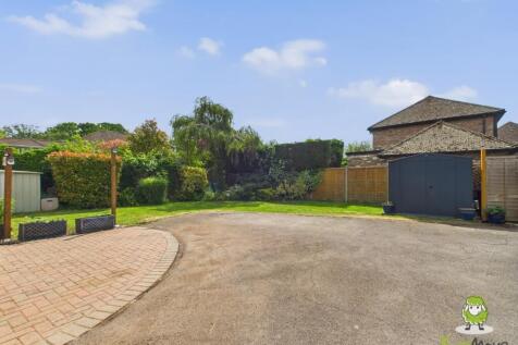 CAM03778G0-PR0233-STILL034