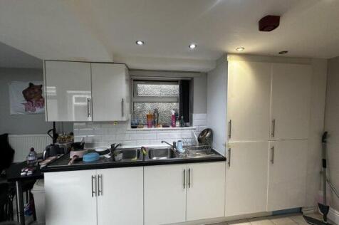 merthyr-street-cf24-4jl-1054413