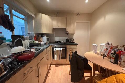 PHOTO-2025-12-18-...