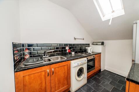 Fulwell Road, Sunderland, Tyne and Wear, SR6 photo 4