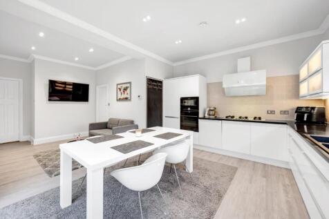 Kingsbridge Avenue-7.jpg