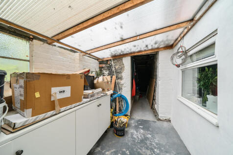 1335746-2-689e0ad...