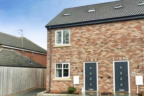 3-bed house on Cradge Bank, Spalding , £1,250/mo