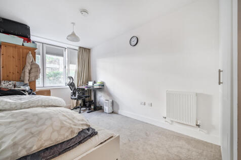 1315827-8-68664eb...