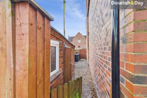 Shed &amp; Bin Store area