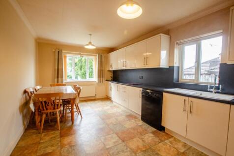 20 Scarletts Well Park TPS Bodmin Branch 01208 872