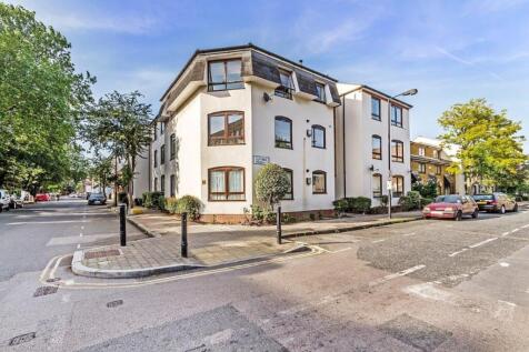 Large 2 bedroom f...