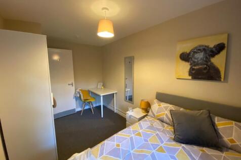 1-bed house on Room 2, £525/mo