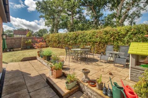 Terrace &amp; Garden