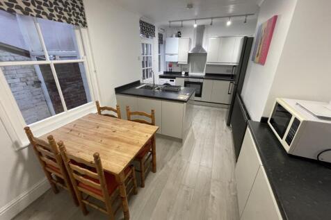 Priory Road, Exeter photo 3