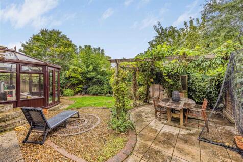 Alfrey Close, Southbourne-Small-PorticoMarketing-N