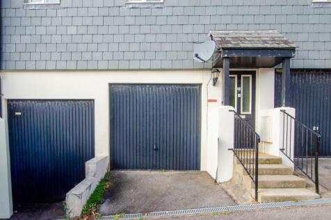 17 Gwithian Road TPS Bodmin 01208 74182-01
