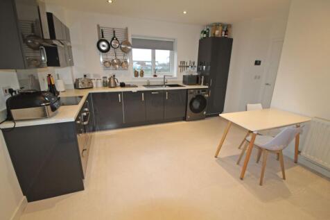 Open Plan Lounge/Kitchen