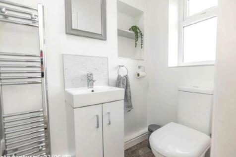 Bathroom (2)