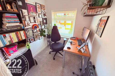 PHOTO-2025-08-15-12-54-41 (2).jpg