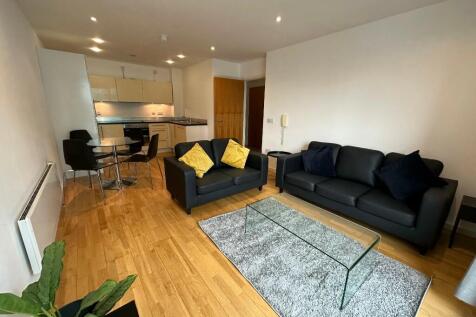 living/kitchen