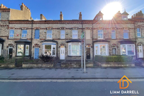 Scarborough, YO12 - property photo