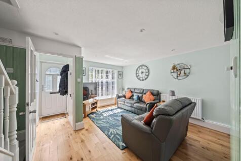 Front Door / Inner Hallway