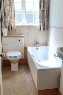 Ground Floor Bathroom